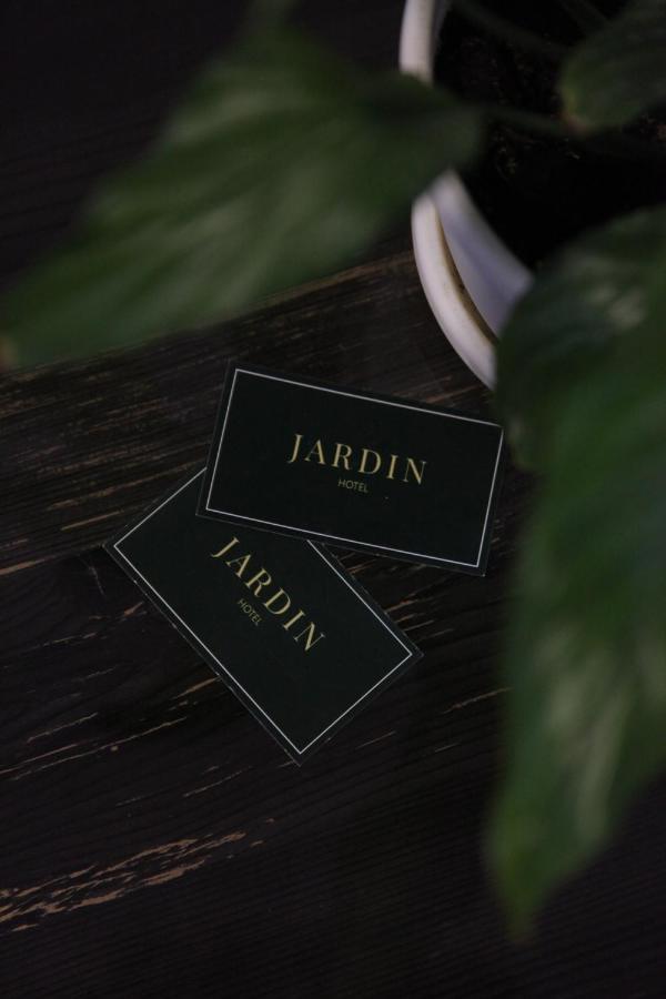 Jardin Aqtöbe Exterior foto